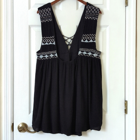 Free People Simply Embroidered Yoke Sleeveless Lace Up V-neck Mini Dress Black L - Picture 10 of 13